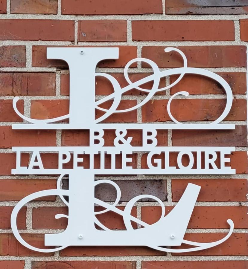La Petite Gloire Bed & Breakfast Pogum Exterior photo